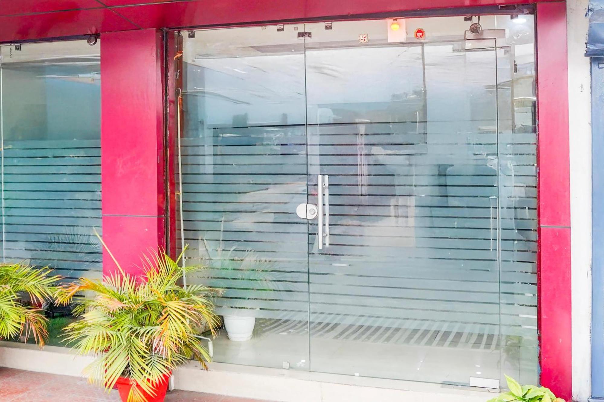 Super Hotel O Krishna Nagar Chowk Near Ongc Dehradun Exterior foto